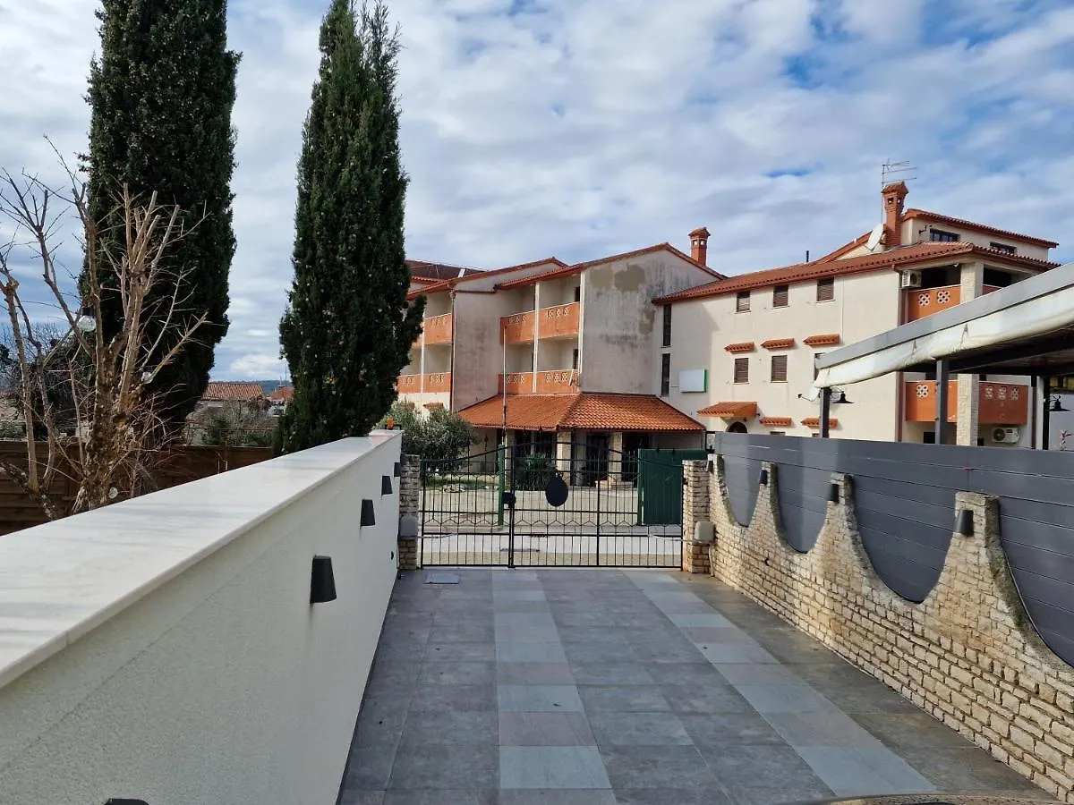 Apartmani Carla Medulin Apartment