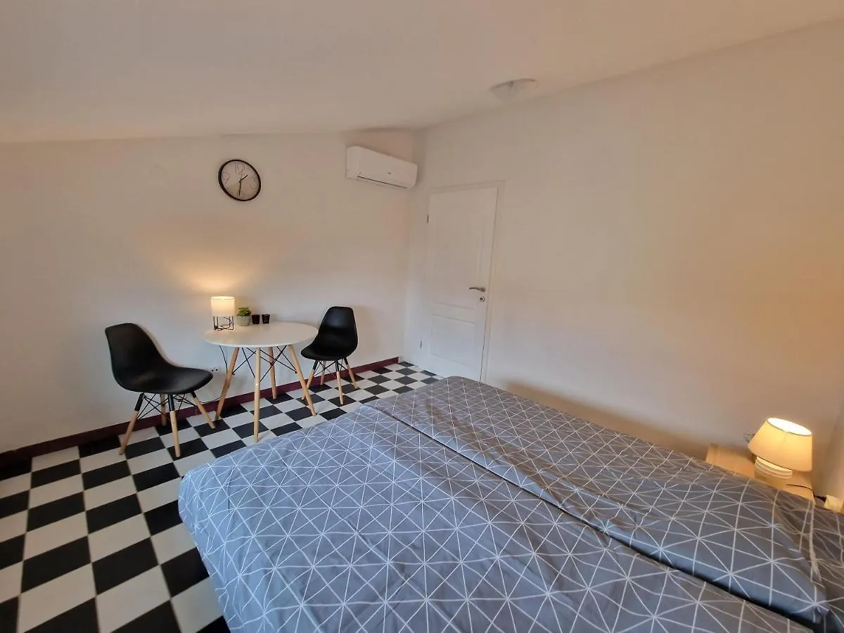 Apartmani Carla Medulin Croatia