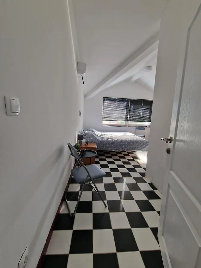 شقة Apartmani Carla ميدولين